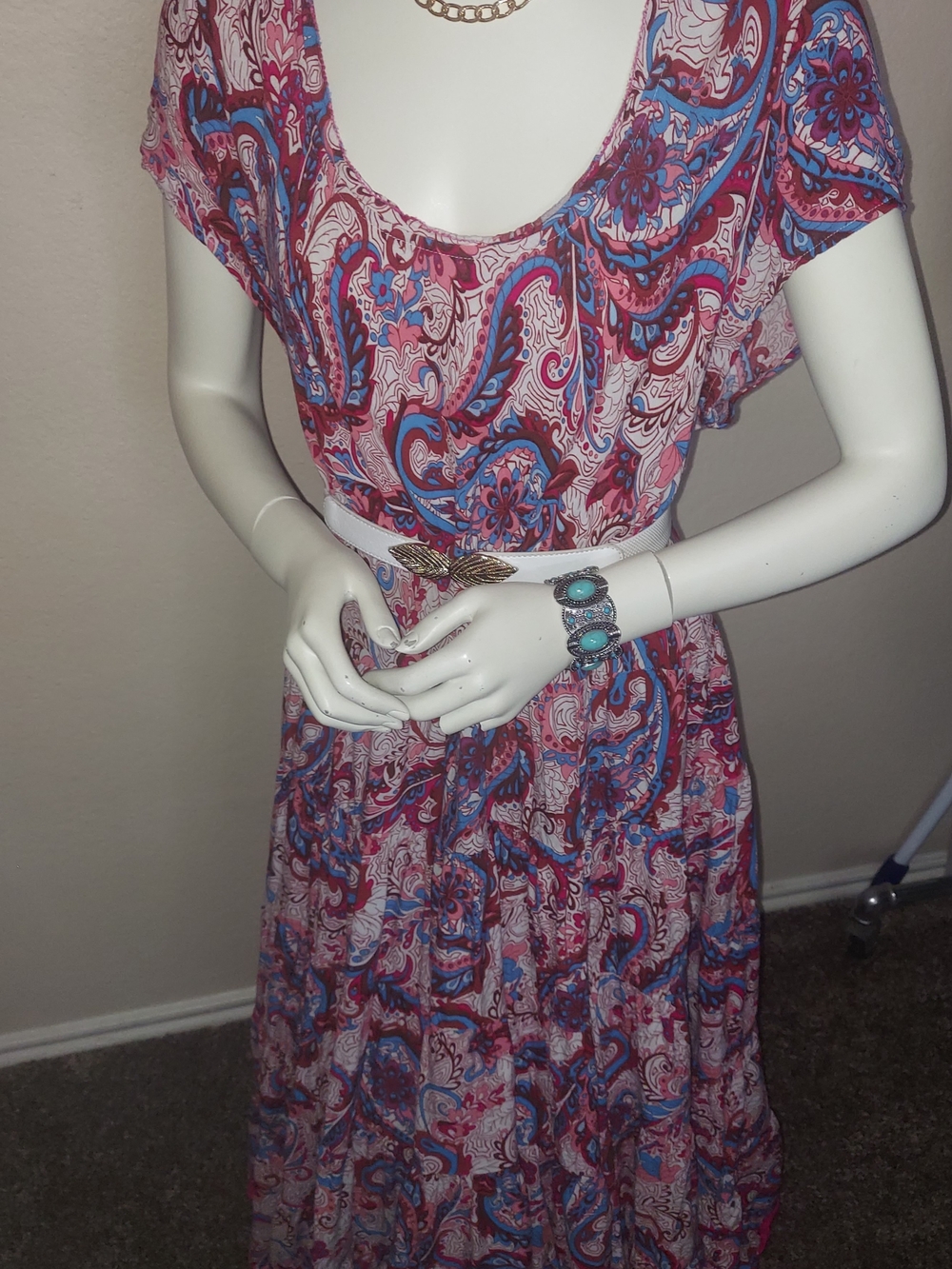 Women’s Pink Paisley Maxi Dress - Lightweight Summer Style - Picture 12 of 12